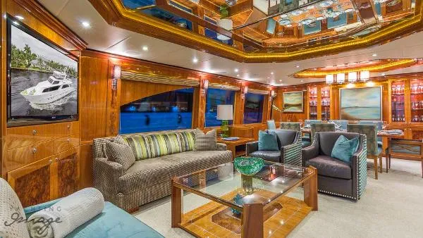 Slide: The Image of Hargrave 101 Motor Yacht 2010 - 1