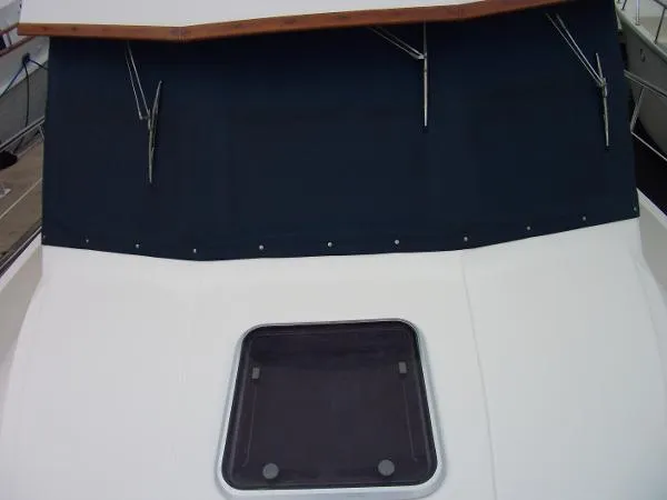 Slide: The Image of Sabreline 36 AFT CABIN 1999 - 8