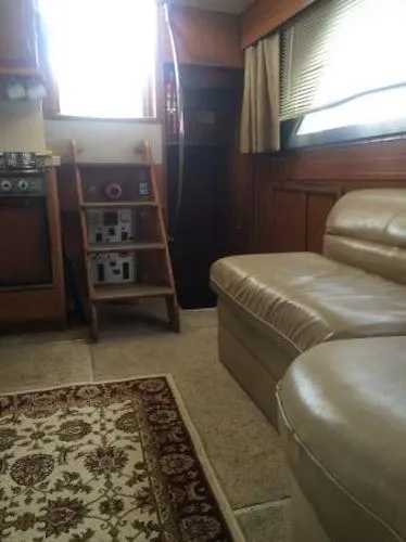 Slide: The Image of Hatteras Tri-Cabin Motor Yacht 1968 - 10