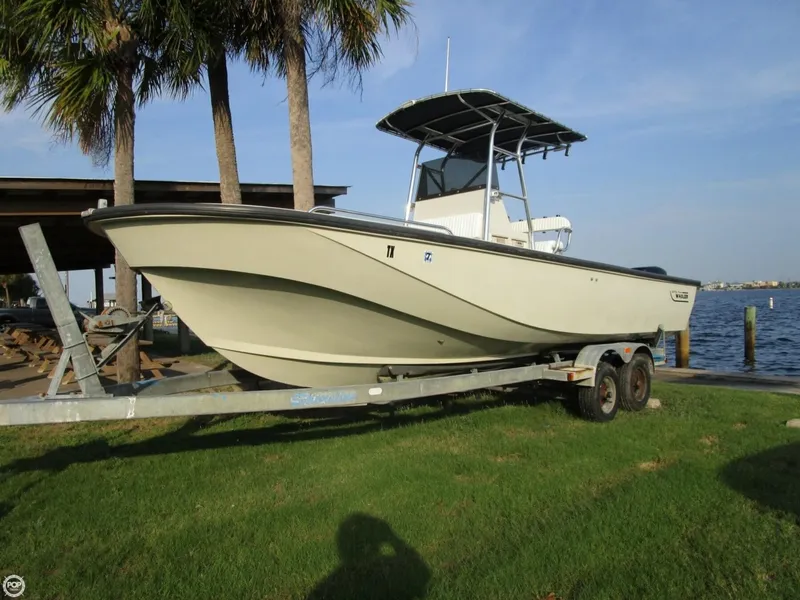 Slide: The Image of Boston Whaler Outrage 25 1984 - 1