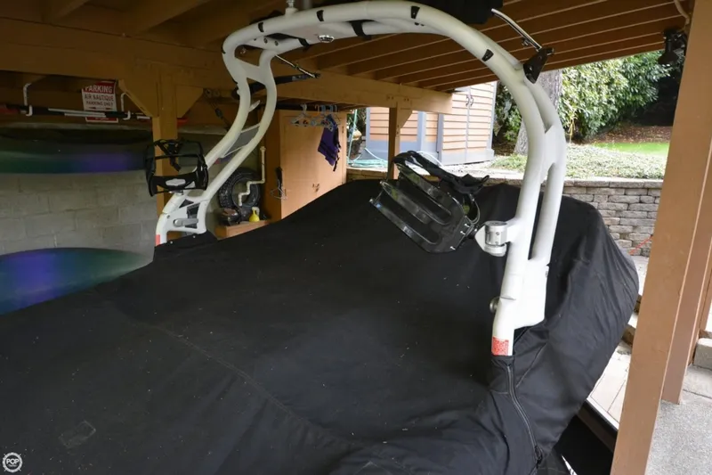 Slide: The Image of Correct Craft Ski Nautique 200 OB 2014 - 5