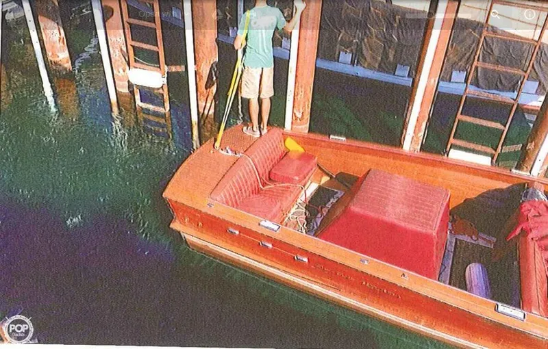 Slide: The Image of Chris-Craft 23 Continental 1956 - 2