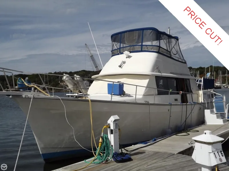Slide: The Image of Mainship 40 Nantucket Double Cabin 1985 - 11