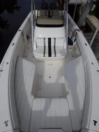 Slide: The Image of Intrepid 300 Center Console 2009 - 4