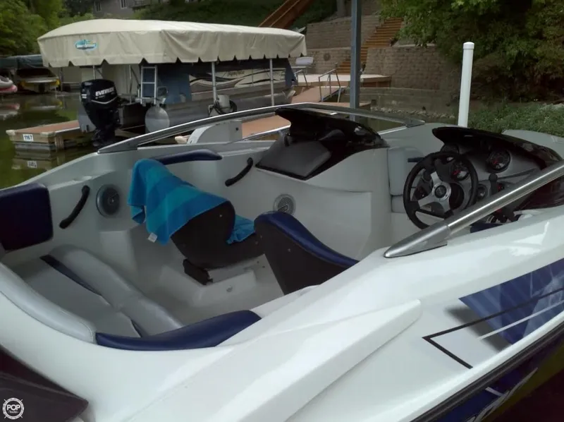 Slide: The Image of Sea-Doo Speedster 200 2008 - 2