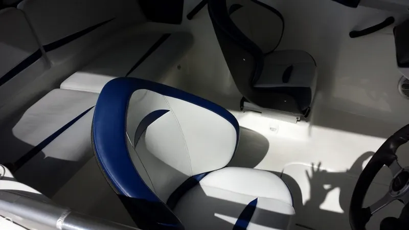 Slide: The Image of Sea-Doo Speedster 200 2008 - 9