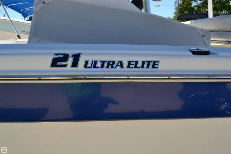 Slide: The Image of Carolina 21 Ultra Elite 2011 - 4