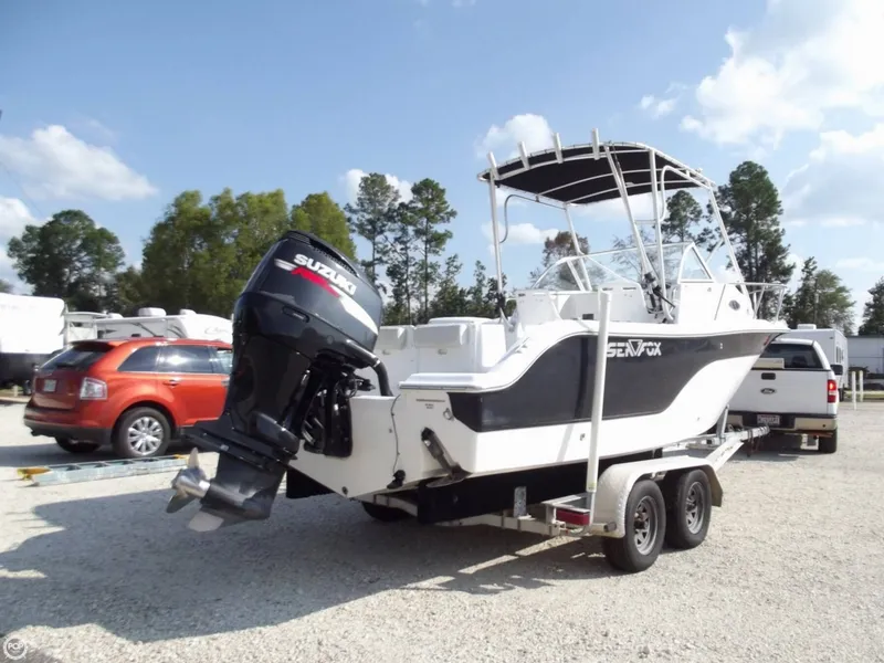 Slide: The Image of Sea Fox 236 Walk Around 2006 - 3