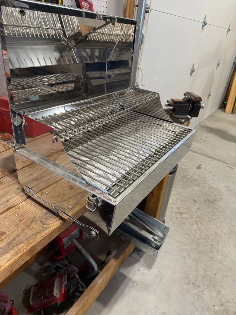 Slide: The Image of Veranda 23 Tritoon 2020 - 23