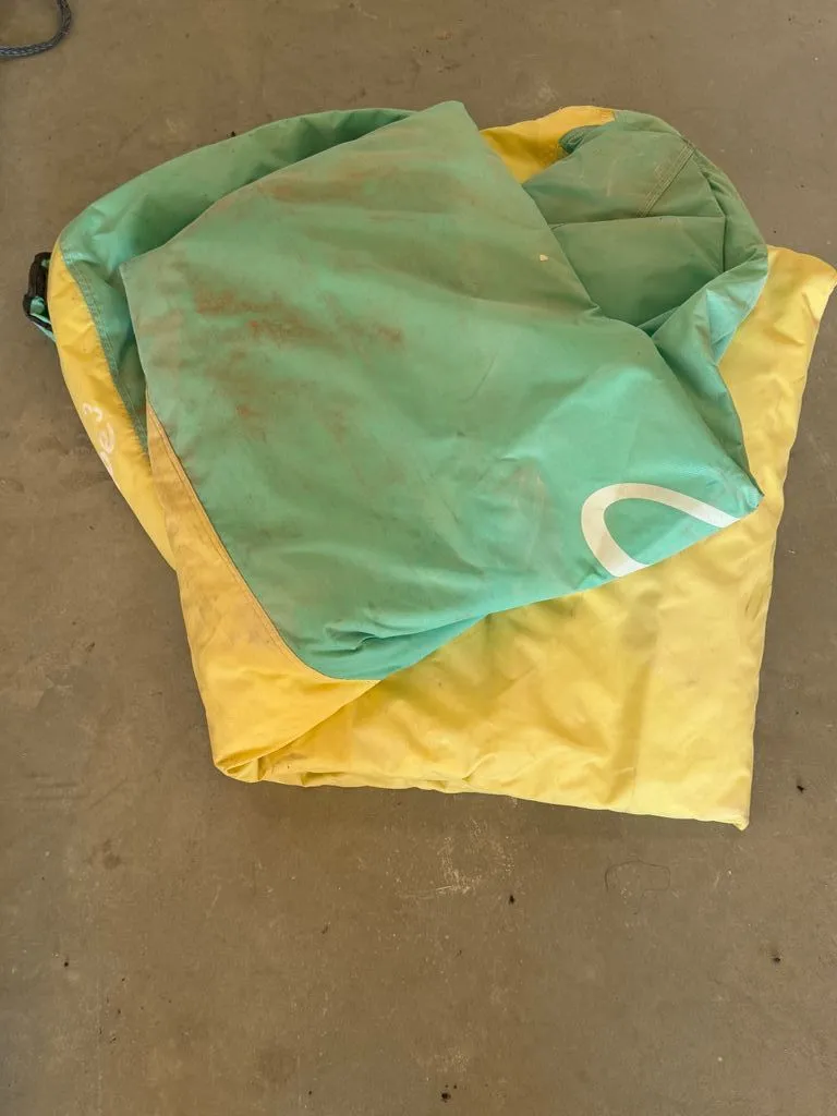 Slide: The Image of Veranda 23 Tritoon 2020 - 25