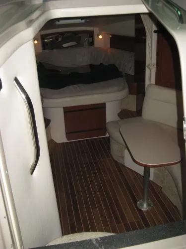 Slide: The Image of Sea Ray 320 Sundancer 2002 - 11