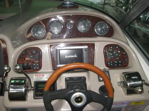 Slide: The Image of Sea Ray 320 Sundancer 2002 - 7