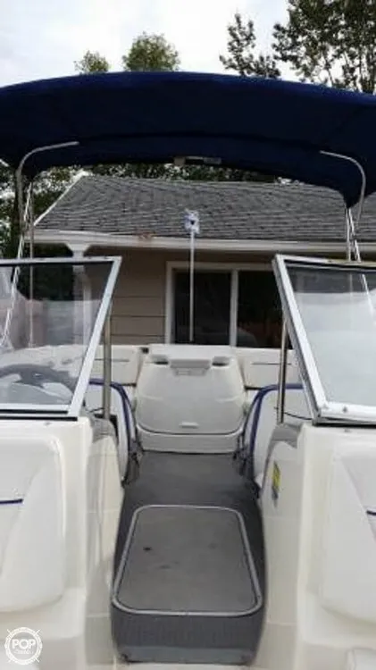 Slide: The Image of Bayliner 195 Discovery 2008 - 5