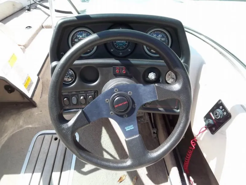 Slide: The Image of Skeeter 200 SL 1999 - 3