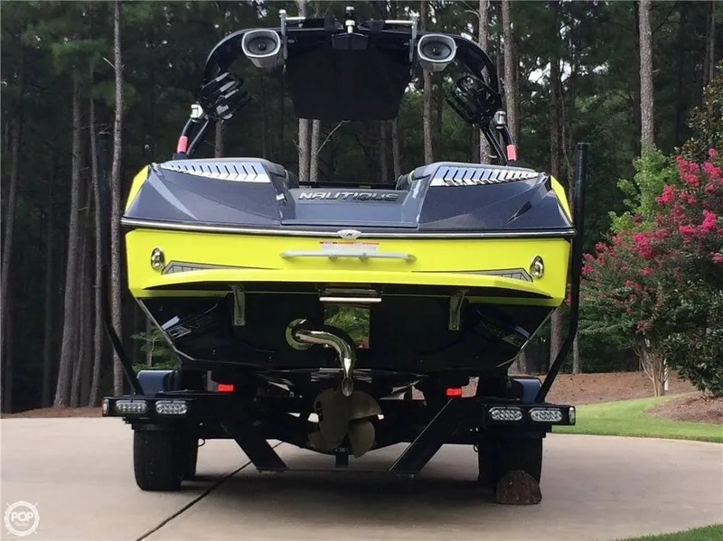 Slide: The Image of Nautique Super Air Nautique G23 2014 - 4