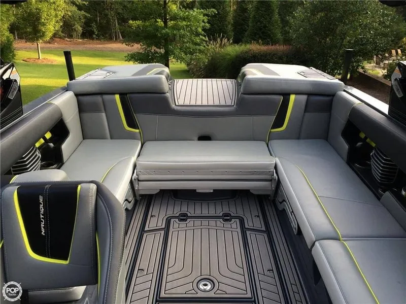 Slide: The Image of Nautique Super Air Nautique G23 2014 - 6