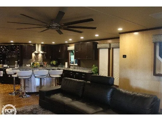 Slide: The Image of Majestic Houseboats 86 X 20 2014 - 2
