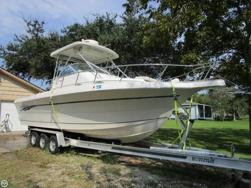 Slide: The Image of Pro-Line 2950 Mid Cabin 1997 - 2