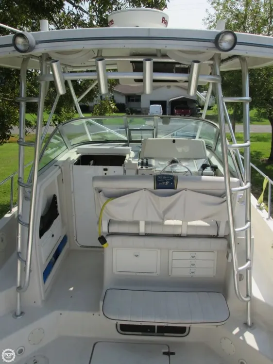 Slide: The Image of Pro-Line 2950 Mid Cabin 1997 - 7