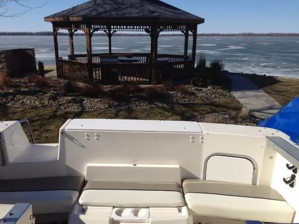 Slide: The Image of Bayliner 2452 Ciera Express Hardtop 1998 - 1