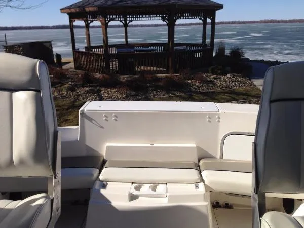 Slide: The Image of Bayliner 2452 Ciera Express Hardtop 1998 - 2