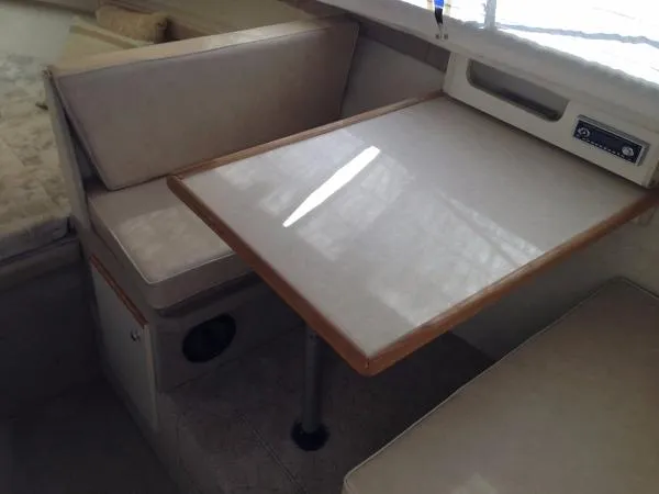 Slide: The Image of Bayliner 2452 Ciera Express Hardtop 1998 - 5