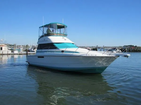 Slide: The Image of Silverton Convertible 34 M 1992 - 1