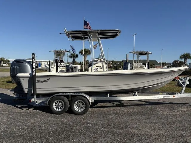 Slide: The Image of Bulls Bay 2200 XS 2026 - 5