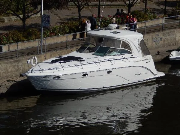 Slide: The Image of Rinker Express Cruiser 2006 - 2