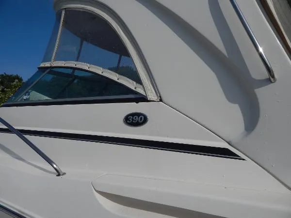 Slide: The Image of Rinker Express Cruiser 2006 - 8