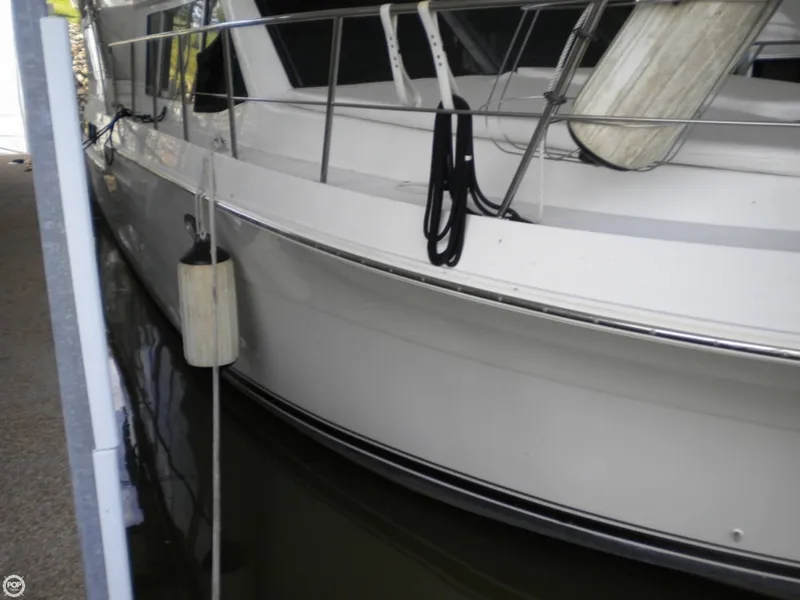 Slide: The Image of Carver Yachts 405 Aft Cabin 1997 - 5