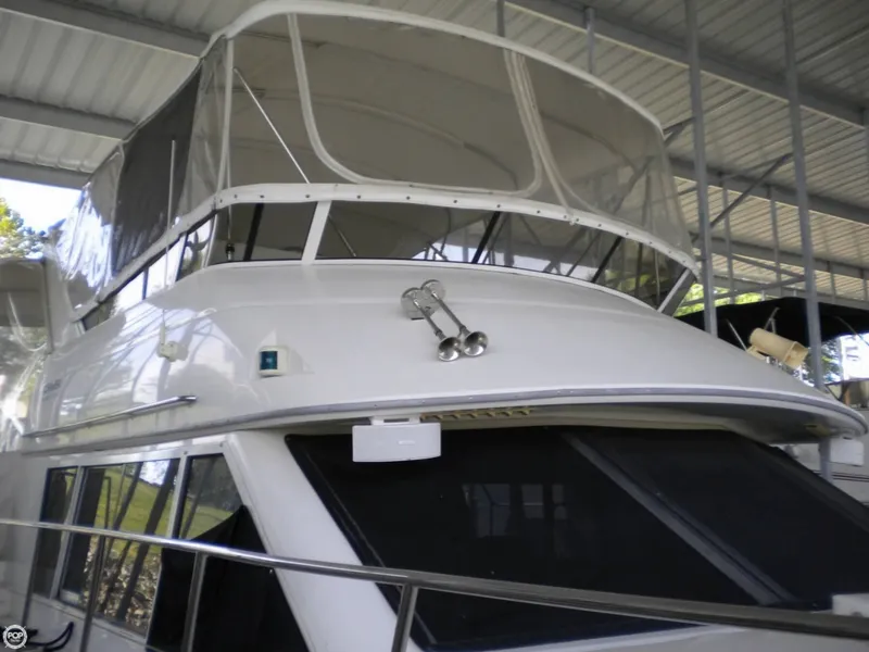 Slide: The Image of Carver Yachts 405 Aft Cabin 1997 - 7