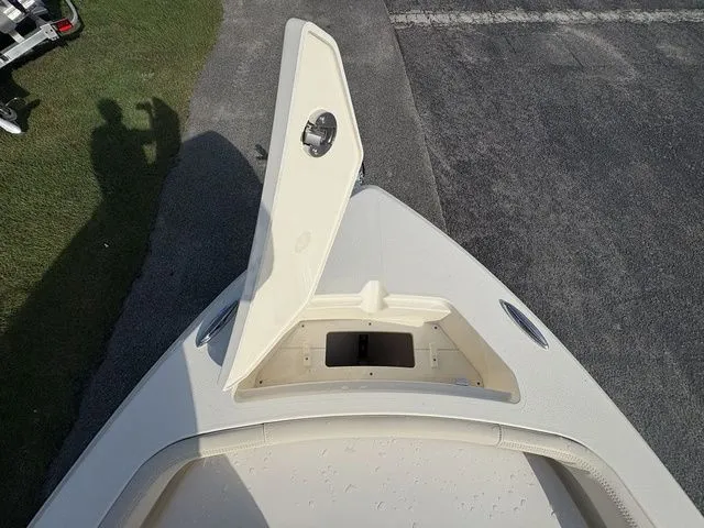 Slide: The Image of Scout 188 Sportfish 2026 - 24