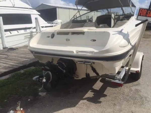 Slide: The Image of Bayliner 2052 LS CUDDY 1999 - 5