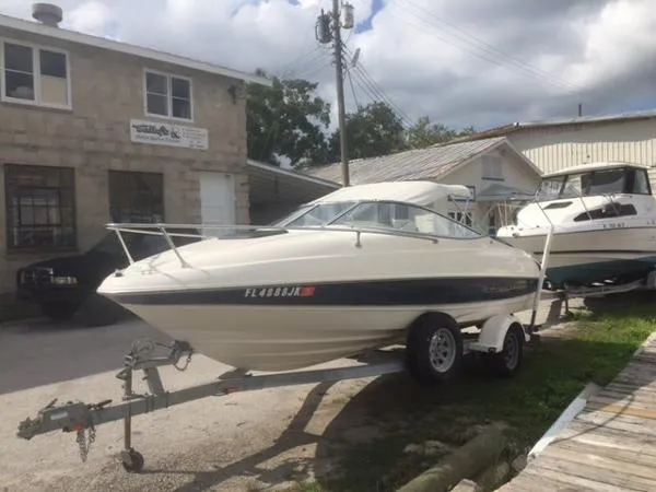 Slide: The Image of Bayliner 2052 LS CUDDY 1999 - 6