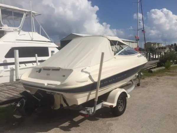 Slide: The Image of Bayliner 2052 LS CUDDY 1999 - 7