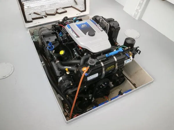 Slide: The Image of Eastern Hardtop 1994 - 11