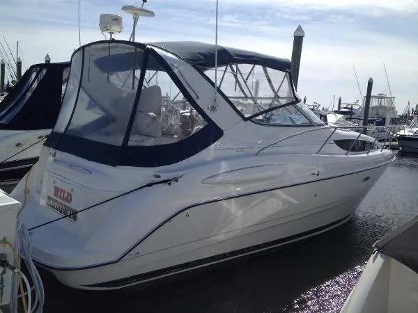 Slide: The Image of Bayliner 3055 2002 - 6