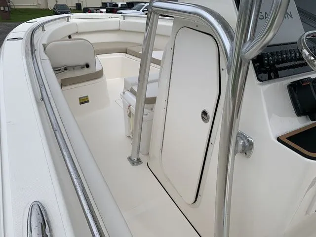 Slide: The Image of Bulls Bay 255 Center Console 2026 - 25