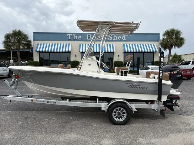 The Image of Pioneer 180 Islander 2026 - 1