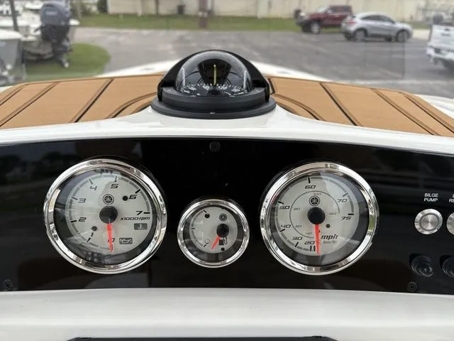 Slide: The Image of Pioneer 180 Islander 2026 - 17