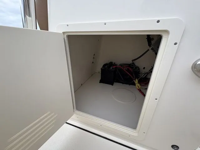 Slide: The Image of Pioneer 180 Islander 2026 - 22