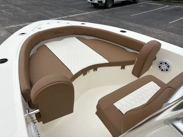 Slide: The Image of Pioneer 180 Islander 2026 - 23