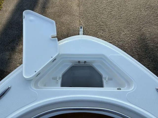 Slide: The Image of Pioneer 222 Islander 2026 - 31