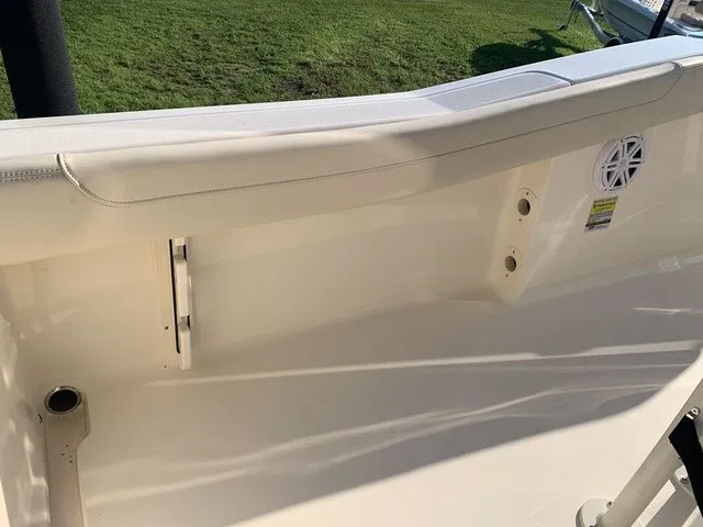 Slide: The Image of Scout 215 XSF 2026 - 16