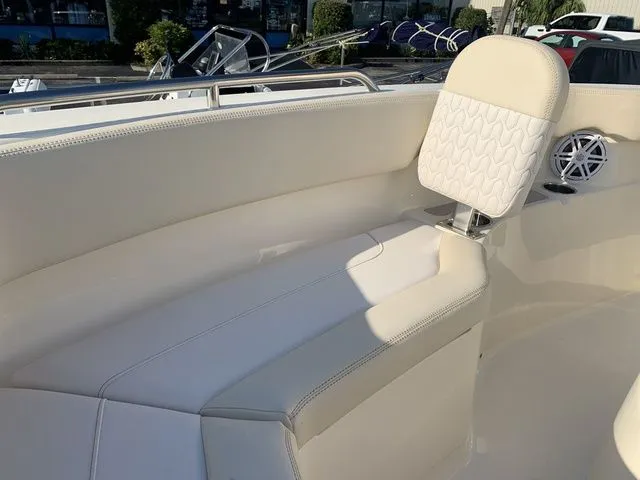 Slide: The Image of Scout 215 XSF 2026 - 31