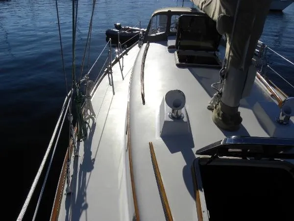 Slide: The Image of Bristol Sloop 1976 - 5