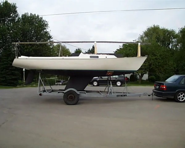 Slide: The Image of Paceship Bluejacket & Tr 1971 - 0