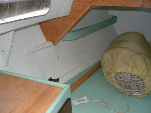 Slide: The Image of Paceship Bluejacket & Tr 1971 - 11