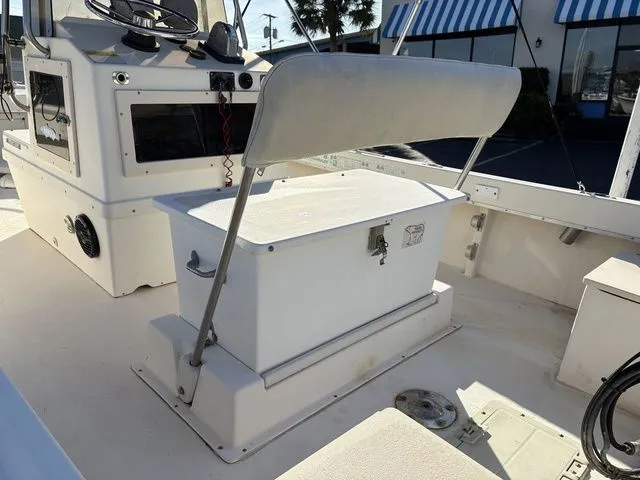 Slide: The Image of Parker Marine 18 CC 1992 - 10